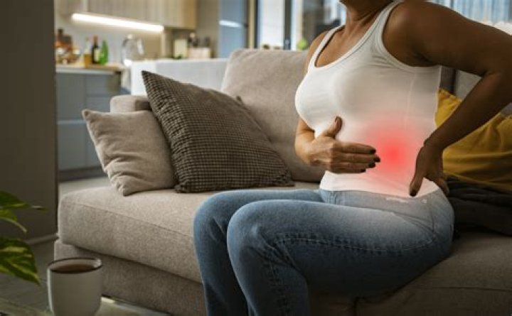 Can Stomach problems cause upper back pain?