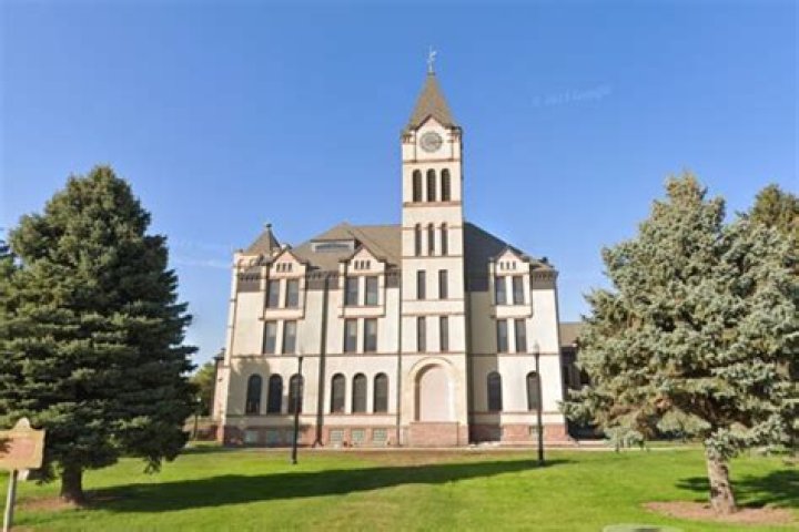 Does Lincoln County have a jail?