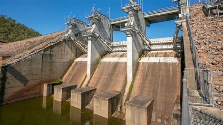 How deep is the Ross River Dam?