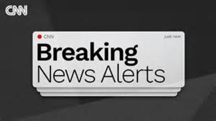 How do I get CNN breaking news alerts?