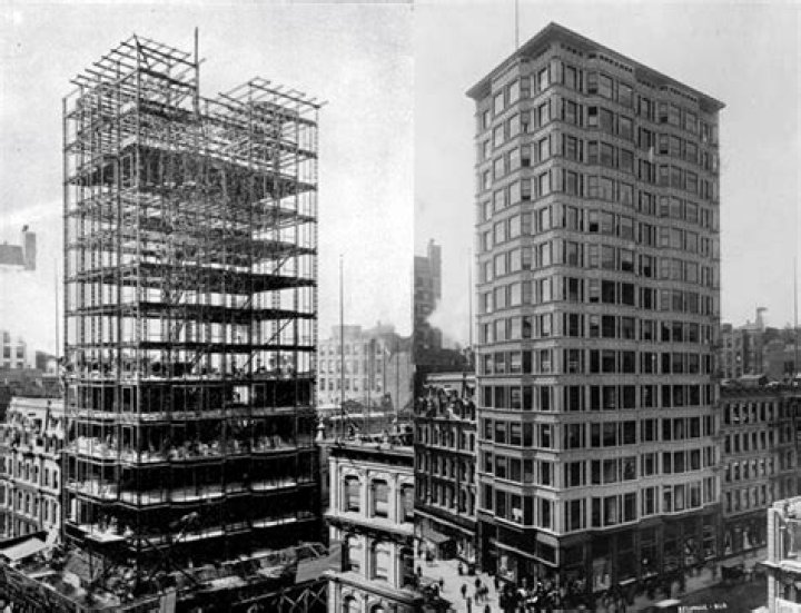 When was the first building made in Canada?